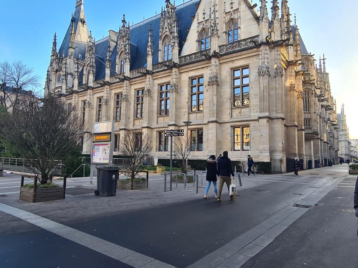 Rouen Hyper Centre Ville Palais De Justice Zewnętrze zdjęcie